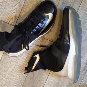 Sz 9.5 KD VIII Nike Kevin Durant Black Sneakers Gold Elite High Top 834185-071